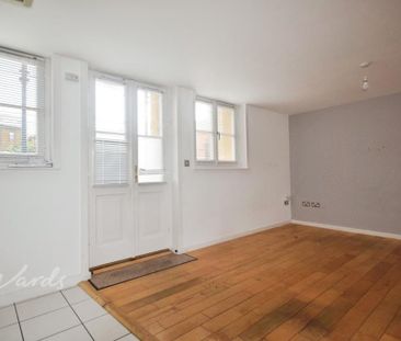 1 bedroom ground floor flat to rent - Photo 1