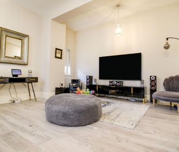 2 bedroom apartment to rent - Photo 5