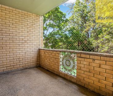 2 bedroom unit in Prime Riverside Location - Photo 1