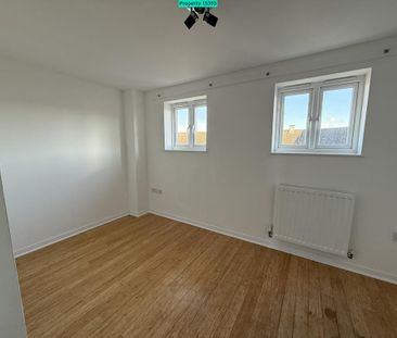 5 bedroom townhouse to rent - Photo 6