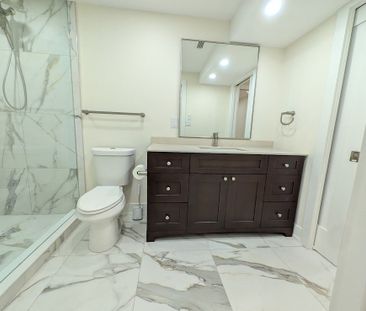 For Lease - 65 Villagewood Court, Vaughan, Ontario - Photo 6