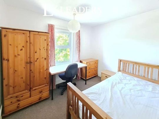 Shelbourne Road, Bournemouth, BH8 - Photo 1