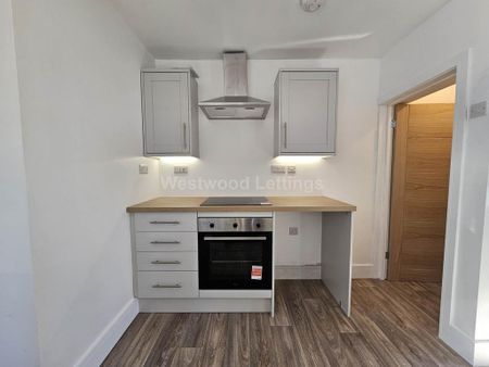 2 bedroom terraced house to rent - Photo 5