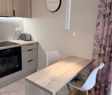 Stylowa kawalerka z balkonem Osiedle Reda City - Zdjęcie 5