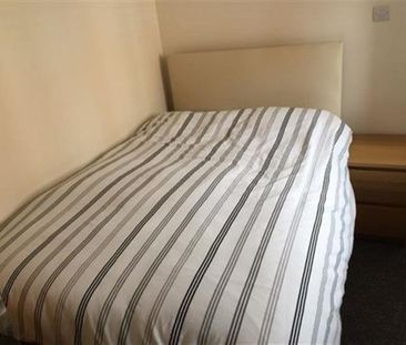 3 bedroom House To Let - Photo 5