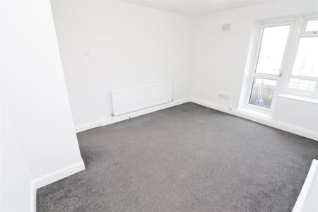 Allerton Road, Borehamwood - Photo 4