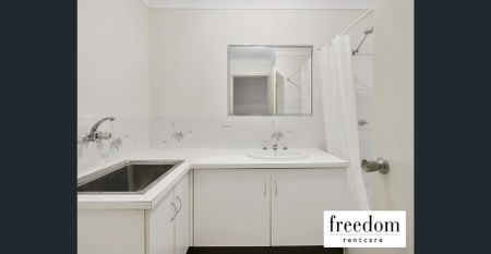 Charming and full of character. - Photo 3