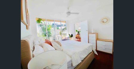 St Kilda Beachside - Fully Furnished - Photo 4