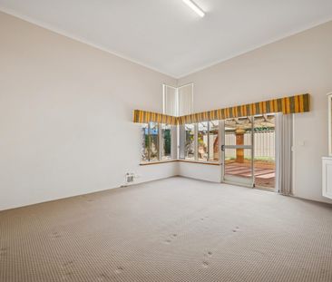 10 Sanctuary Ave - Photo 4