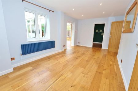 5 bedroom detached house to rent - Photo 5