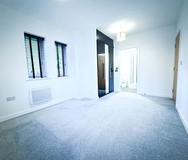 Houseman Crescent, Didsbury, Manchester, M20 2JQ - Photo 2