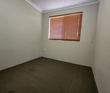 View Saturday at 12:15pm - 12:30pm - Photo 5