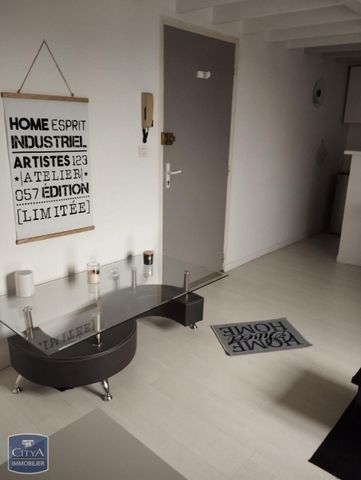 Location Appartement 1 pièce 20m² BOURGES 18000 - Photo 2