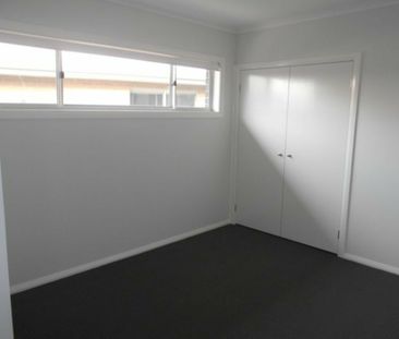 Perfect Family Home! - Photo 3