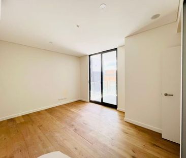 3-BEDROOM TOWNHOUSE FOR LEASE - Photo 2