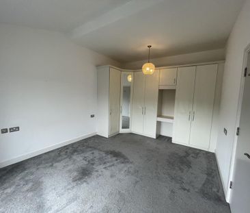 3 bedroom penthouse to rent - Photo 5