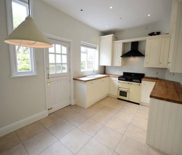 2 Bedroom Terraced To Let - Photo 5