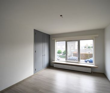 Ruim appartement met twee slaapkamers in Sint-Niklaas - Photo 4