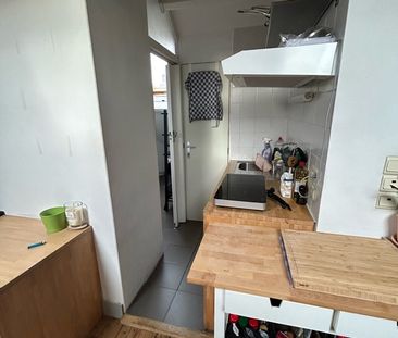 Studio met eigen badkamer en kitchenette in gedeeld huis - Foto 4