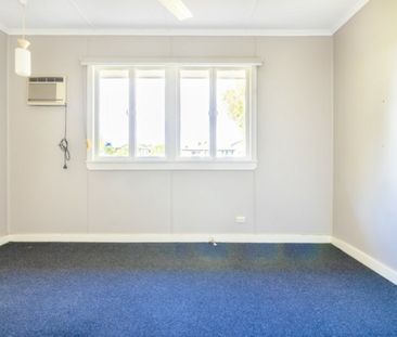 639 Robinson Road, Aspley QLD 4034 - House For Rent | Domain - Photo 4