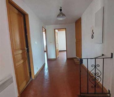 Location Appartement 3 pièces 62m² TRANS EN PROVENCE 83720 - Photo 5