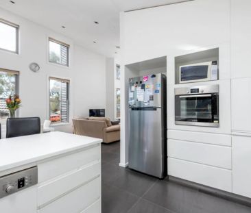 Vibrant Inner South Living - Photo 4