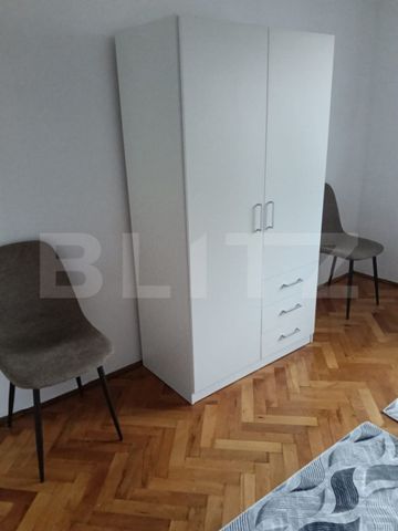 Casa de inchiriat, 7 camere, 350 mp, zona Racadau - Fotografie 5