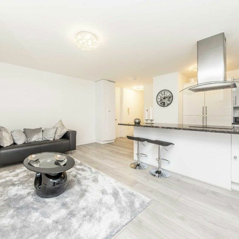 Finchley Road, St. John's Wood, NW8 - Photo 1