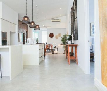 Coastal Living at Its Finest � Prime Mermaid Beach Location - Photo 1