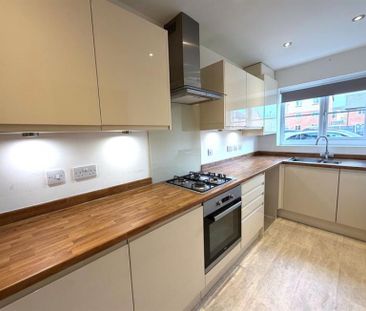 2 Bedroom Mews To Let - Photo 3