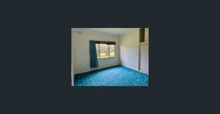 Charming older style home - Photo 4