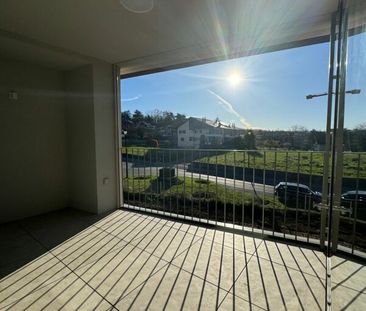 Bel appartement neuf de 2.5 pièces au coeur du village - Photo 1