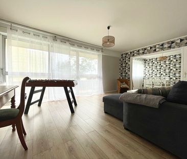 Location Appartement 5 pièces 112m² BREST 29200 - Photo 1