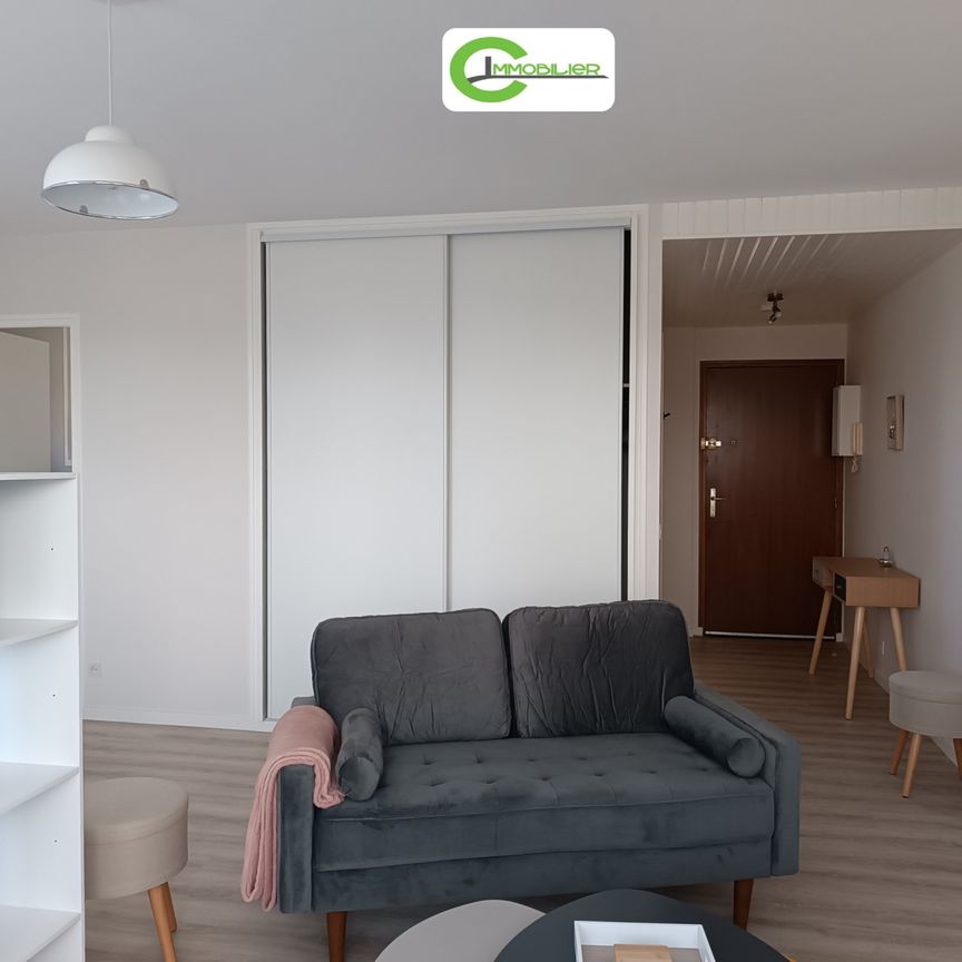 Location Appartement 1 pièce 36m² LA FERTE BERNARD 72400 - Photo 1
