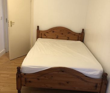 1 Bed Flat, Paris Dillon Residential, RG1 - Photo 2