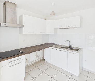 Location Appartement 2 pièces 43m² - Photo 4