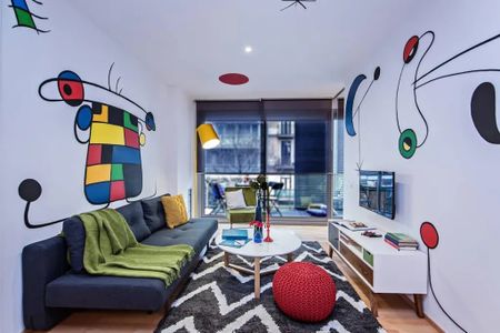 Carrer de Calàbria, Barcelona, Catalonia 08015 - Photo 5