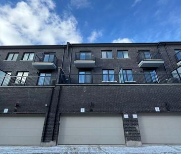 For Lease - 14 Agnes Lane, Richmond Hill, Ontario - Photo 1