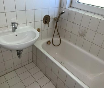 3-Zimmer-Wohnung mit Balkon in Bergkamen-Weddinghofen mieten - Photo 2