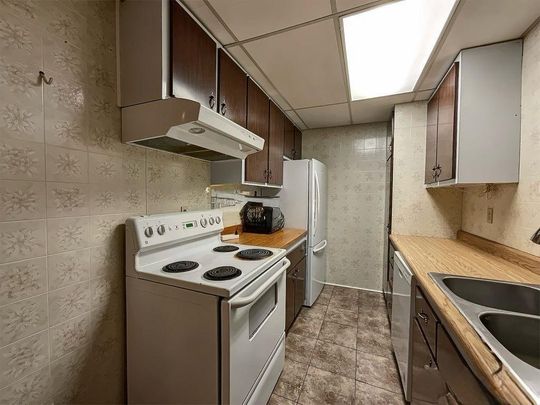 74e Avenue, H7V 2X9, Laval - Photo 1