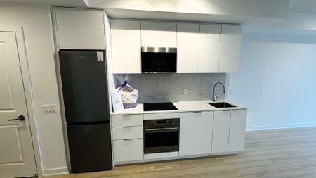 For Lease - 15 Skyridge Drive Unit# 1903, Brampton, Ontario - Photo 5