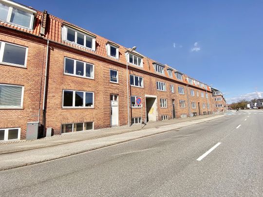 Østre Allé 64, st. tv., 9000 Aalborg - Foto 1