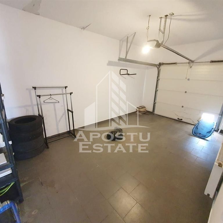 Duplex cu garaj si 3 dormitoareDumbravita! - Photo 1