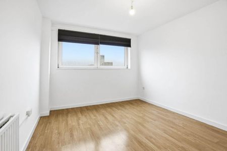 2 bedroom maisonette to rent - Photo 3