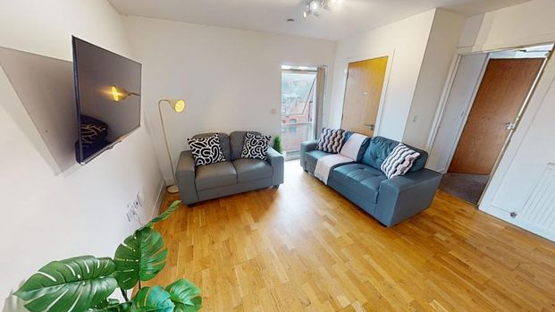 5 bedroom apartment to rent - Photo 1