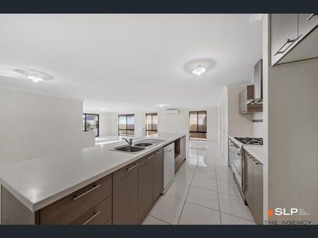 Size Does Matter! - Photo 5