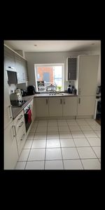 2 Bed Flat, Centenary Plaza, SO19 - Photo 3