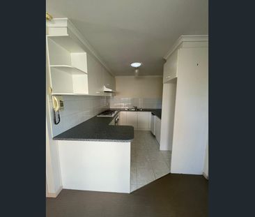 21 Rostron Way, Roxburgh Park, Vic 3064 - Photo 2