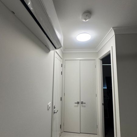 North Richmond - Photo 4