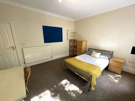 5 bedroom house share to rent - Photo 3